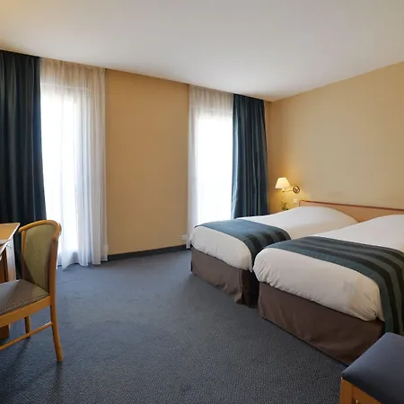 Centre Univers 4*