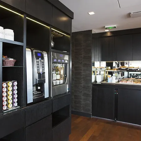 Centre Univers Hotel Cannes