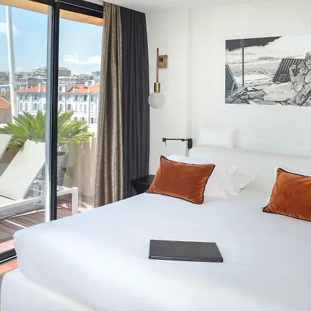 Centre Univers Hotel Cannes