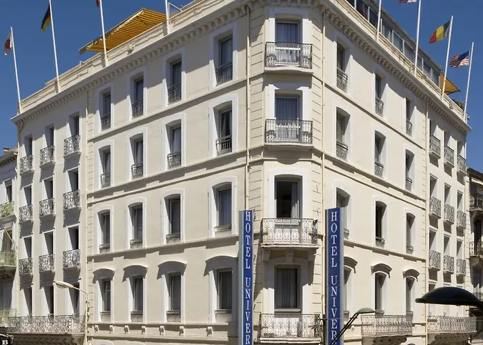 Centre Univers Hotel 4*