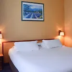 Centre Univers 4* קאן