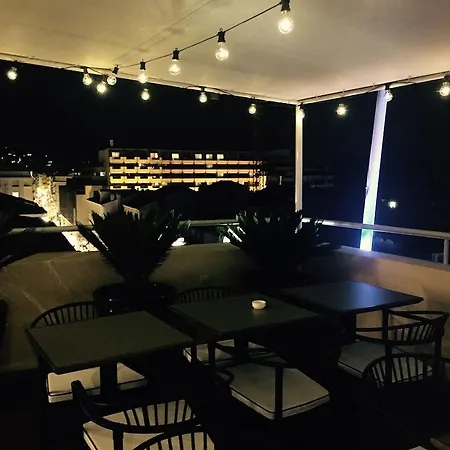 Hotel Centre Univers 4*