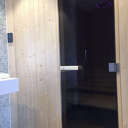 Hotel Centre Univers Cannes