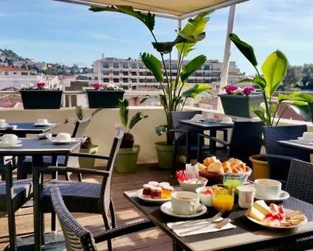 Centre Univers Hotel