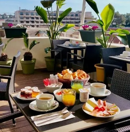 Centre Univers 4* Cannes