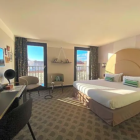 Centre Univers 4* Cannes