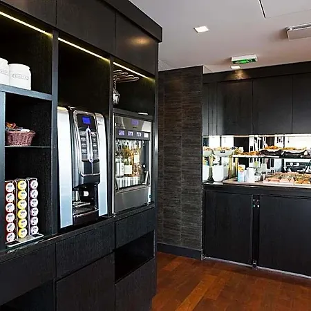 Centre Univers Hotel Cannes