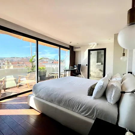 Hotel Centre Univers Cannes