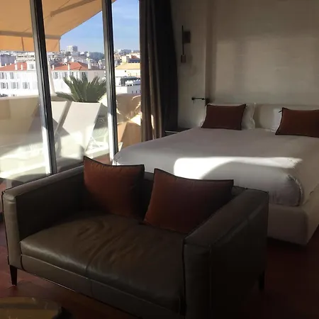 Centre Univers Hotel 4*