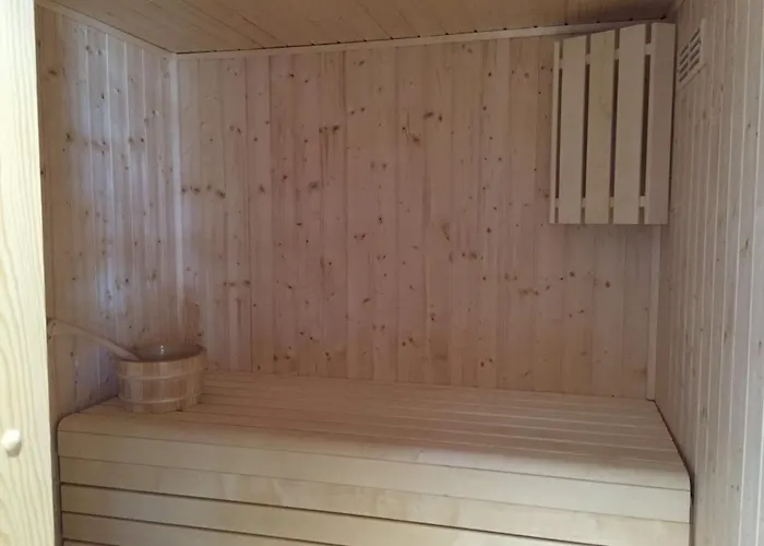 Hotel Centre Univers 4*