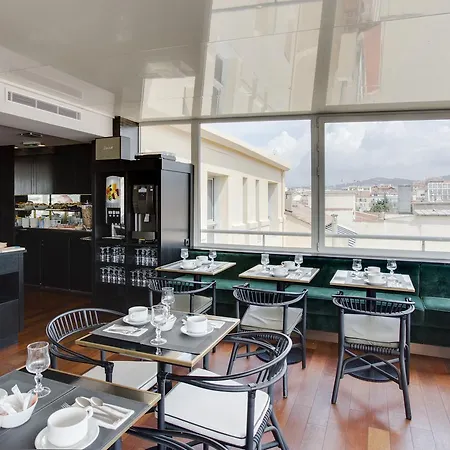 Centre Univers Hotel Cannes