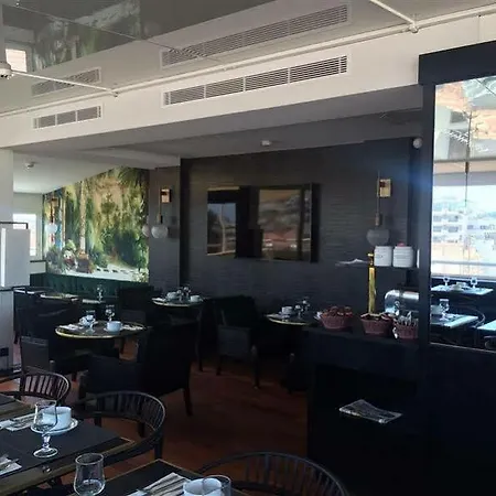 Szálloda Centre Univers 4*