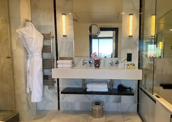 ホテル Centre Univers